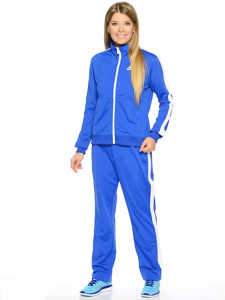 İdman Suits Nike (72 şəkil): Fashionable qadın modelləri və kostyumları Troyka 2021 Nike, Qara, boz, mavi və Kamuflaj 14836_50