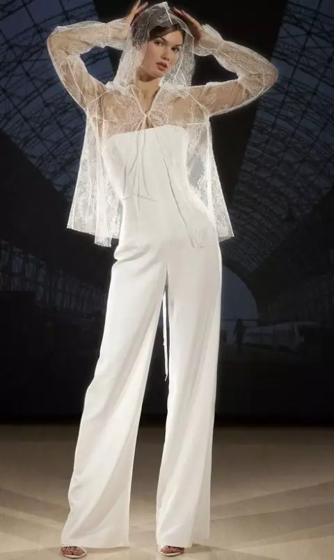 Traxes de mulleres de pantalóns 2021 (242 fotos): Tendencias novas e de moda, estilo Chanel 14844_108