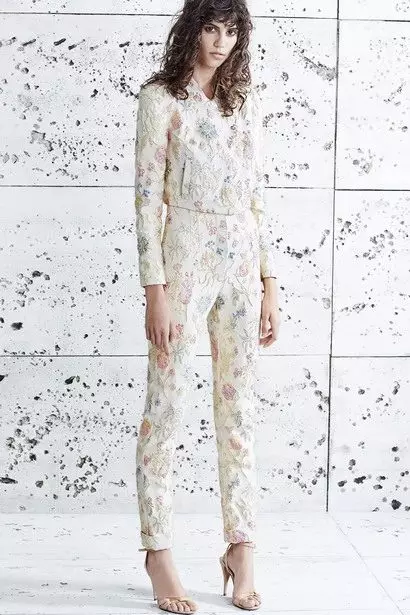 Kostiumy Damskie Spodnie 2021 (242 zdjęcia): Nowe i mody trendy, styl Chanel 14844_130