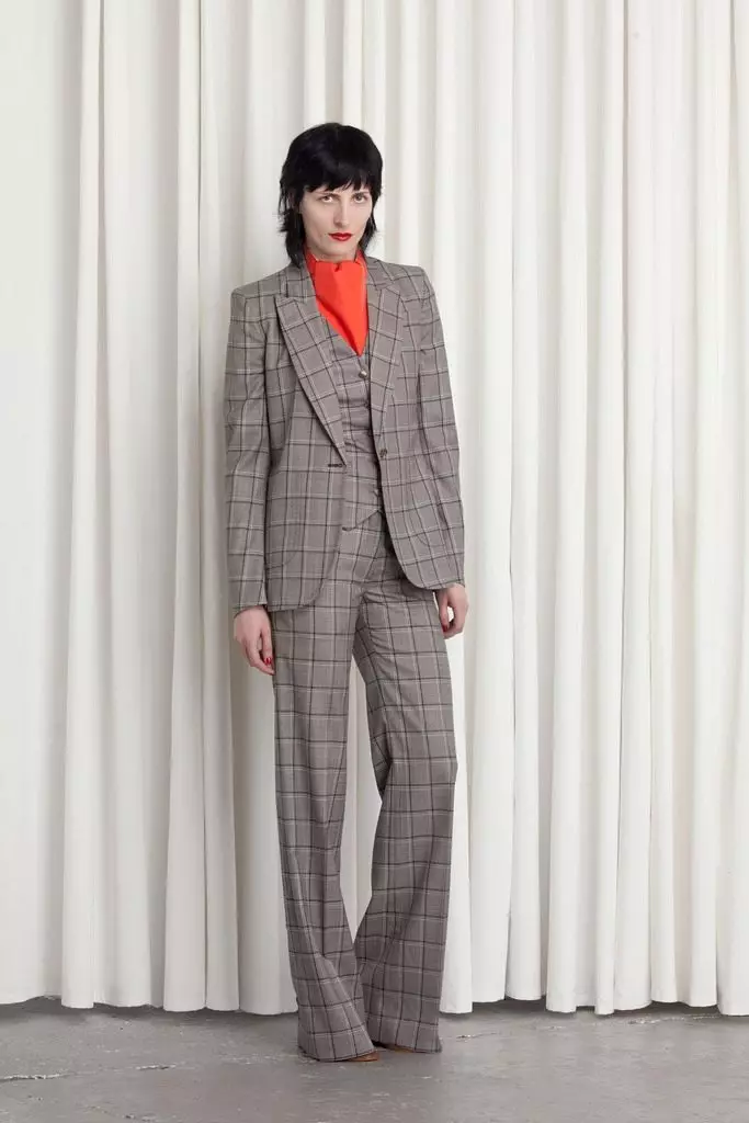 Trouser Կանացի զգեստներ 2021 (242 լուսանկար). Նոր եւ նորաձեւության միտումները, Chanel ոճը 14844_145