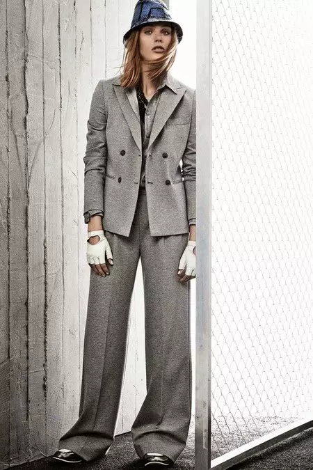 Kostiumy Damskie Spodnie 2021 (242 zdjęcia): Nowe i mody trendy, styl Chanel 14844_147