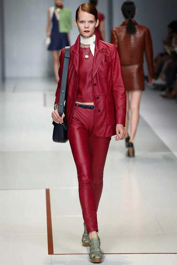 Bukser kvinners kostymer 2021 (242 bilder): Nye og motetrender, Chanel Style 14844_192