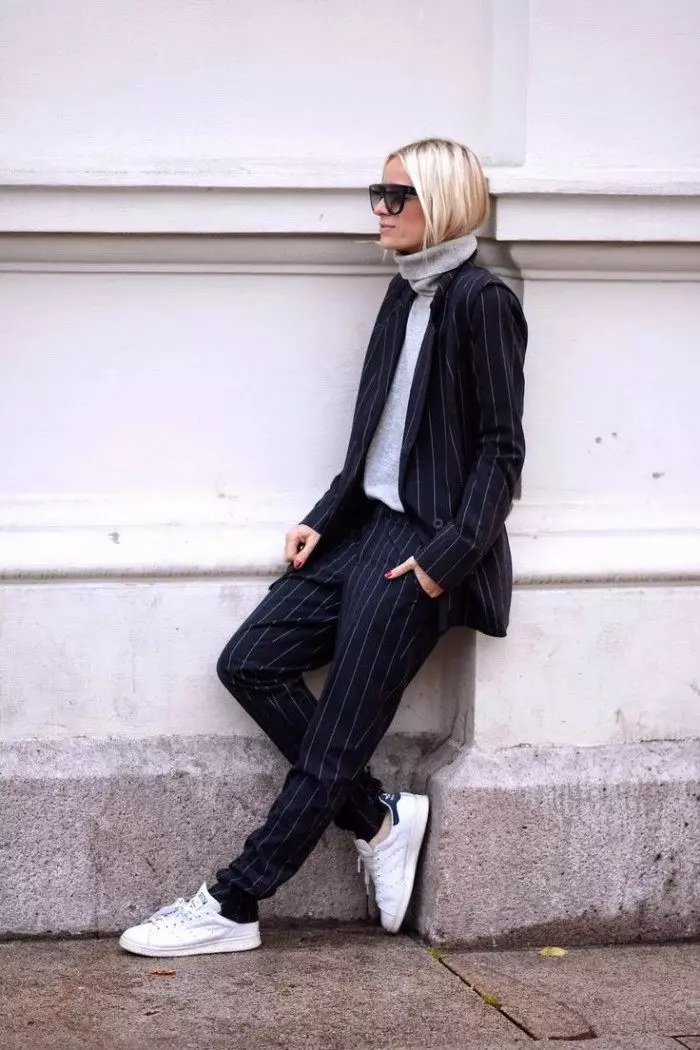 Byxor Kvinnors Kostymer 2021 (242 foton): Nya och modetrender, Chanel Style 14844_201
