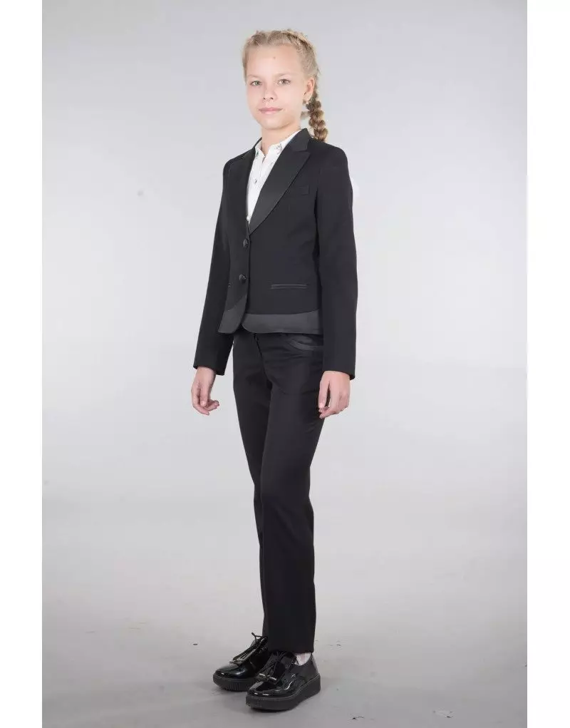 Kostiumy Damskie Spodnie 2021 (242 zdjęcia): Nowe i mody trendy, styl Chanel 14844_35