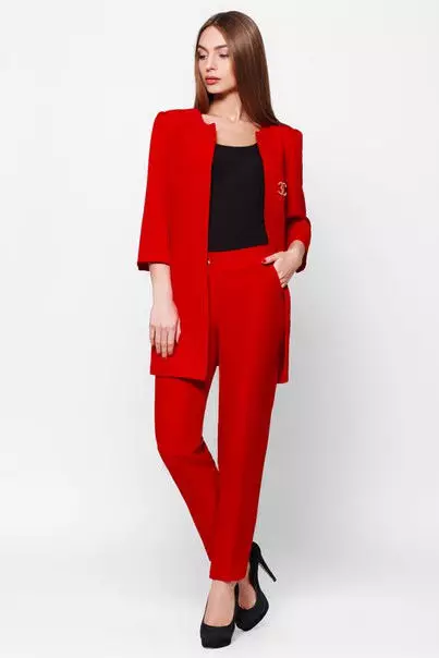 Kostiumy Damskie Spodnie 2021 (242 zdjęcia): Nowe i mody trendy, styl Chanel 14844_65