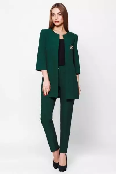 Kostum Wanita Trouser 2021 (242 Foto): Tren Anyar lan Fesyen, Gaya Chanel 14844_67