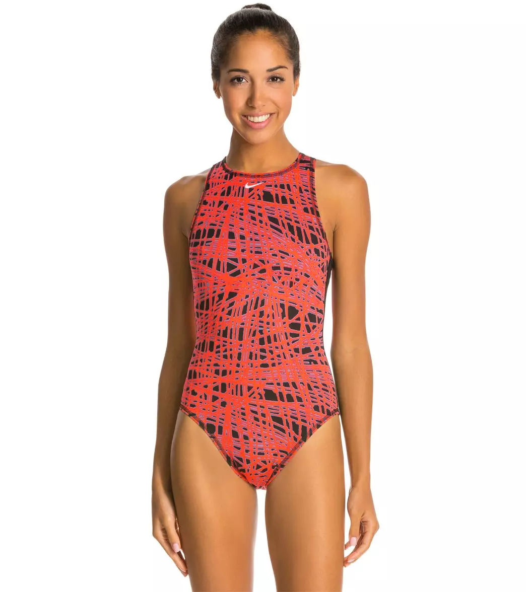 Swimsuits نایک (31 عکس): مدل برای استخر 1484_30