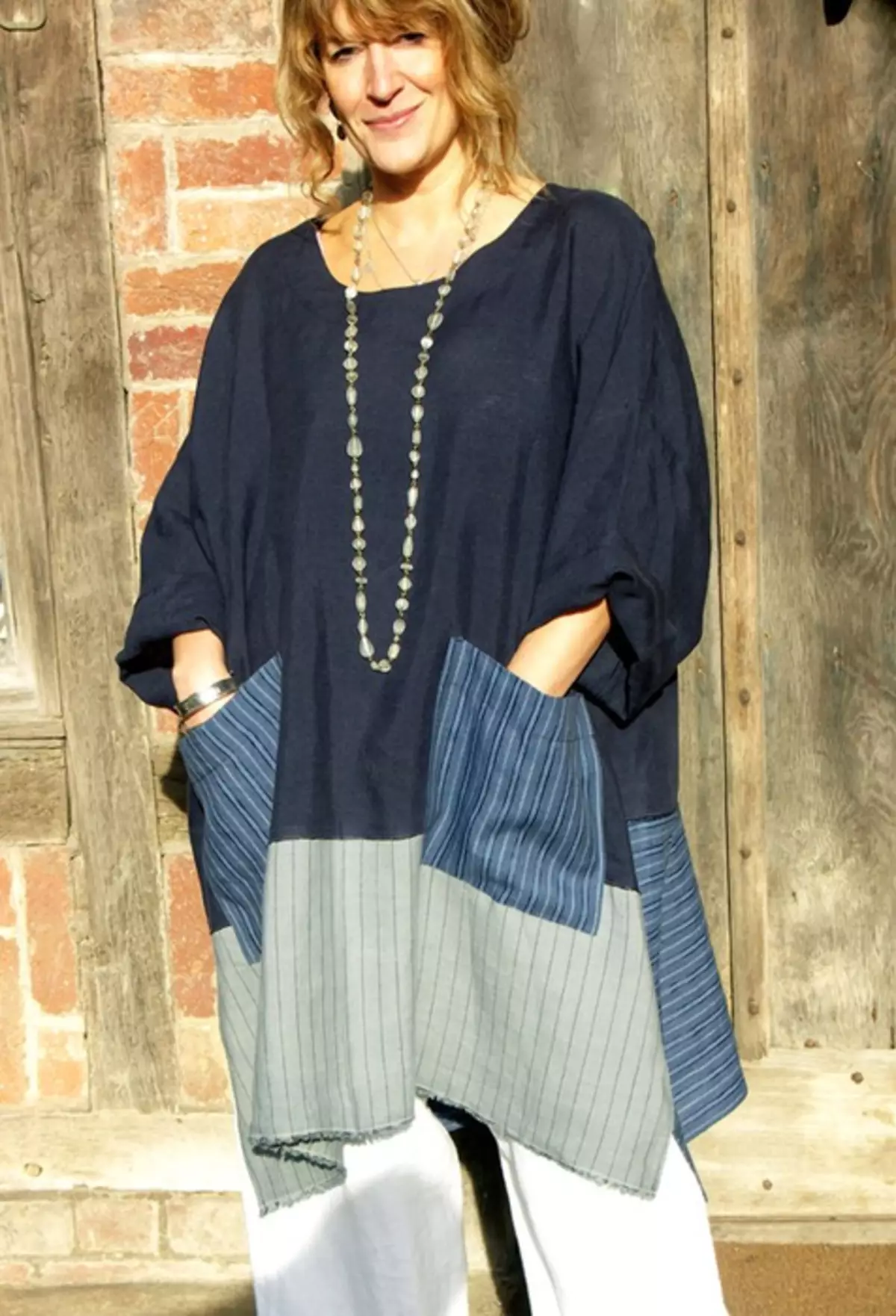 Bocho-style pour complète (64 photos): tricoté de style boho pour les femmes après 50, règles d'utilisation des éléments Booho en vêtements 14862_17
