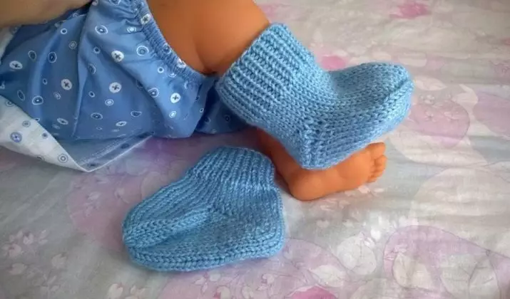 Calze per neonati (59 foto): Modelli a maglia per ragazze, sono determinati con dimensioni 14951_2