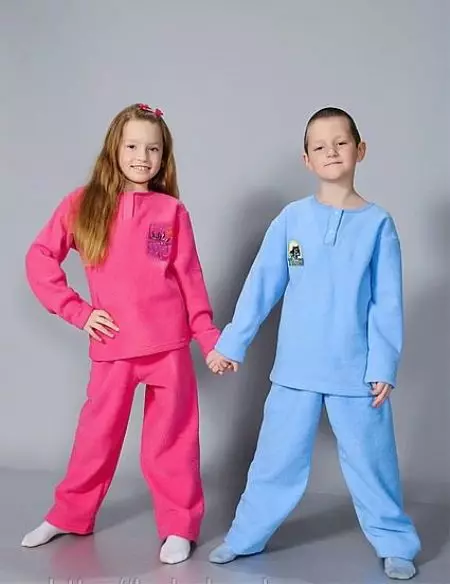 Çocuk havlu pijama (24 fotoğraf): Mahra gelen çocuklar için model pijama 14967_8