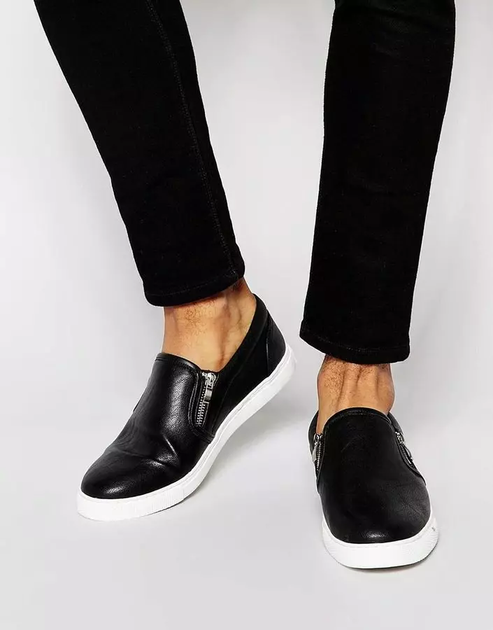 黑拖龙（47张照片）：用黑色鞋底，穿着女式皮革型号，搭配衣服，鞋带和平台 15019_13