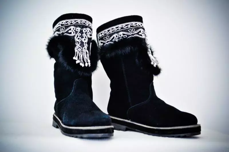 Ontu（155张照片）：来自伊万奇，加州和Roshva的女性型号，从卡马斯冬毛皮，较温暖的靴子或销售，评论 15065_84