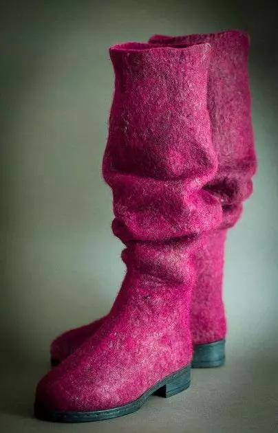Одборот чизми (35 слики): Женски модел чизми од Keddo се чувствува чувствува, 15068_22