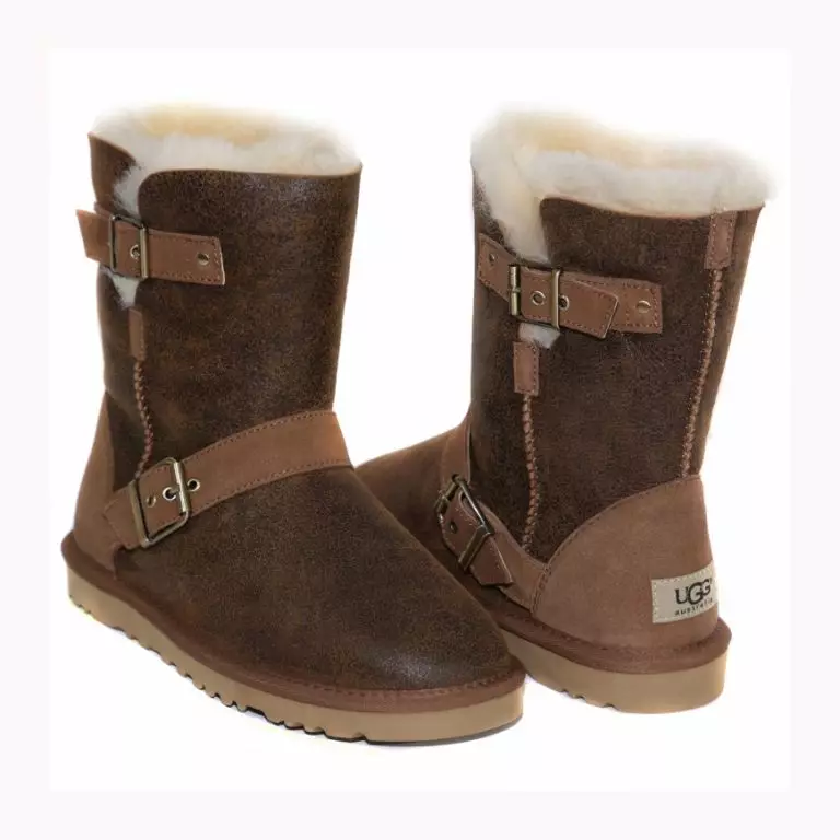 Uggs emu (54 ફોટા): શું પહેરવું 15080_26