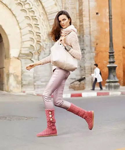 آسٹریلیا سے uggs (142 تصاویر): اصل آسٹریلوی ugg ماڈل ugg آسٹریلیا، EMU، تاج، جائزے، جعلی فرق کس طرح 15104_115