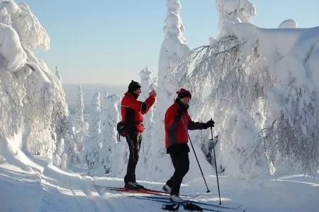 Fischer Ski takalma (88 photos): yara ski model, Fisher takalma ga gudu kan kankara bugun jini 15111_57