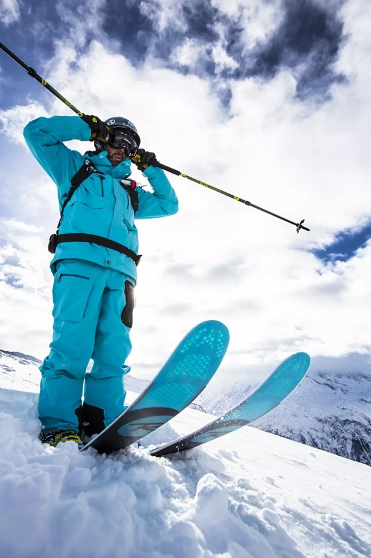Atomic Skischuhe (47 Fotos): Snowboard- und Ski-Modelle, Spezielle Linie Markenlinie 