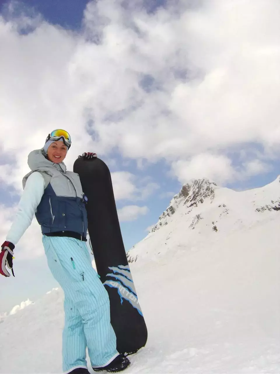 Snowboard stövlar (119 bilder): Hur man väljer snowboard stövlar för kvinnor, modell Nike, Adidas och andra populära varumärken 15127_2