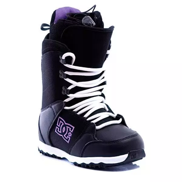 أحذية الثلج (119 صورة): كيفية اختيار أحذية التزلج على الجليد للنساء، نموذج نايك، أديداس وغيرها من العلامات التجارية الشعبية 15127_62