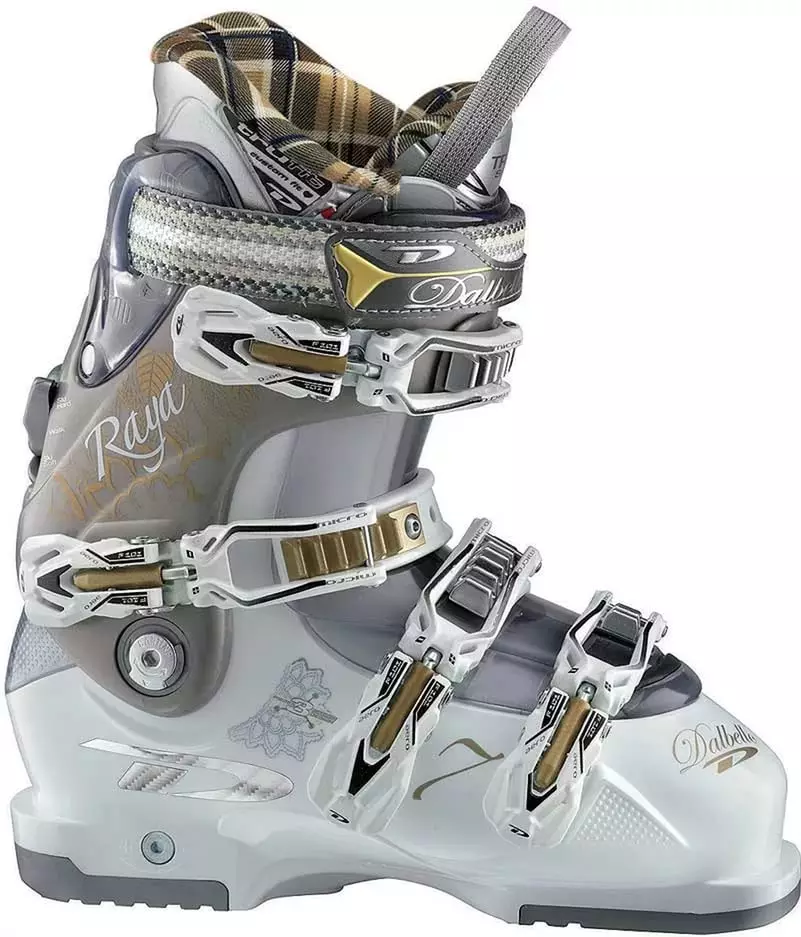 Botas de Snowboard (119 fotos): Como escolher botas de snowboard para mulheres, modelo Nike, Adidas e outras marcas populares 15127_72