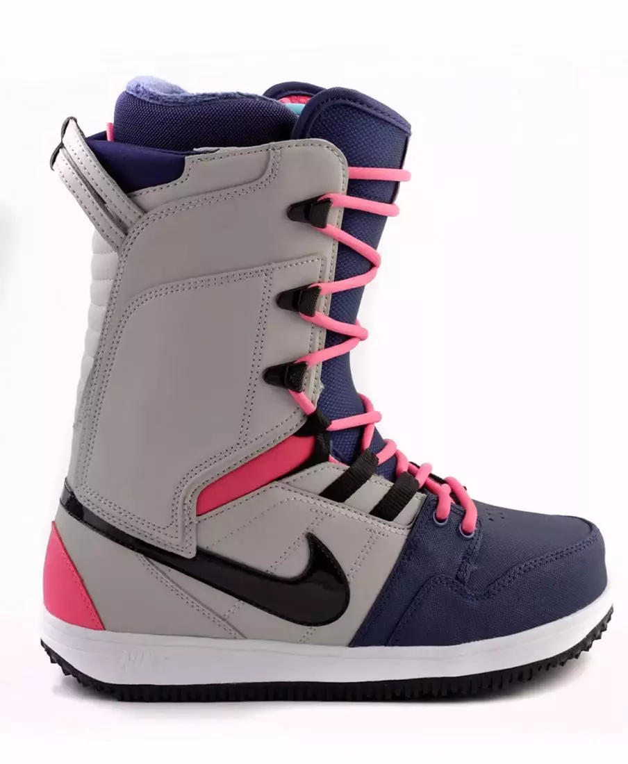 Snowboard Boots (119 mga larawan): Paano pumili ng snowboard boots para sa mga kababaihan, modelo Nike, Adidas at iba pang mga sikat na tatak 15127_85