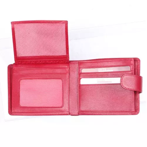PETEK pénztárcák (55 fotó): Női bőr rózsaszín és más színű táskát Petcop cégek 15147_12
