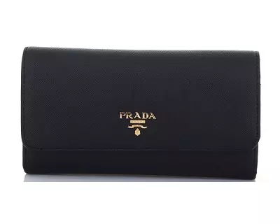 Кашалёк Prada (34 фота): агляд жаночых мадэляў ад вядомага брэнда Прада 15150_21