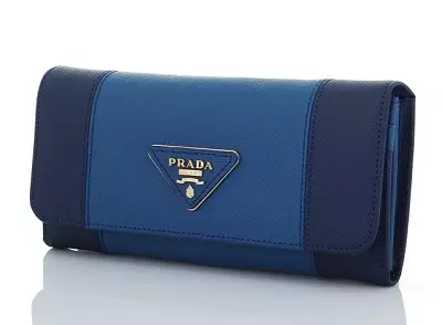 Prada Wallet (34 mga larawan): Review ng mga modelo ng kababaihan mula sa sikat na Brand Prada 15150_8