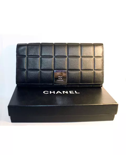 Wallet Chanel (35 hotuna): jiyar mata da fata 15156_9