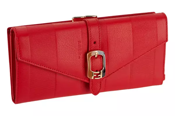 Red cüzdan (65 şəkil): qırmızı Qadın dəri pul kisələri 15161_49