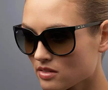 Ακουστικά γυαλιά ηλίου (69 φωτογραφίες): Δημοφιλή μοντέλα γυαλιών ηλίου 15182_62
