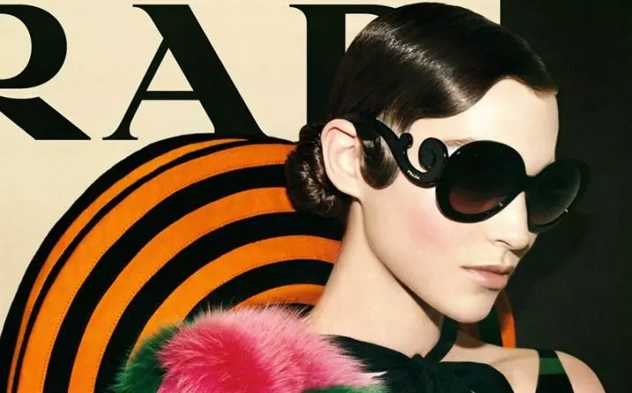 Prada Sunglasses（54写真）：有名なブランドからの女性のサングラスに関するフィードバック 15185_39