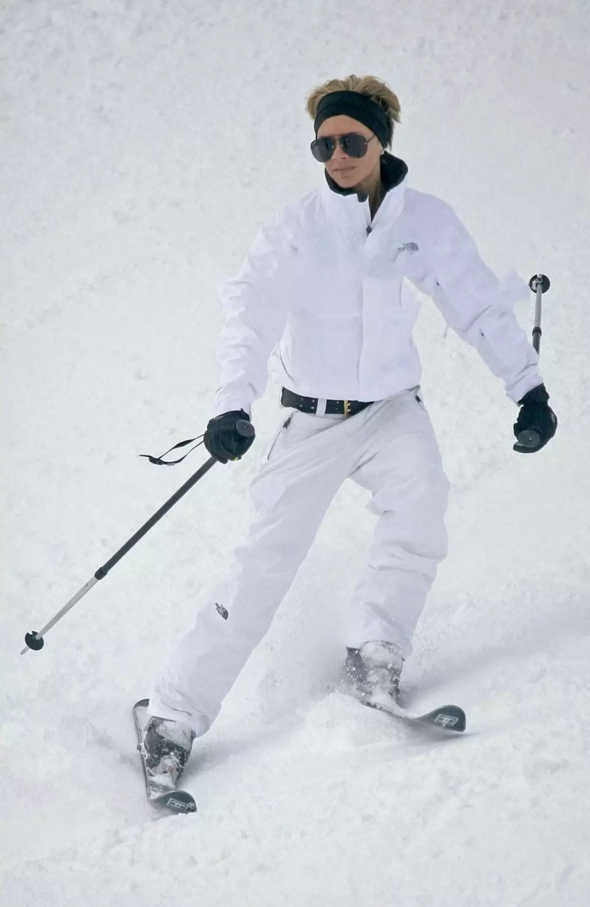 Skihandsker (61 billeder): Kvinders ski modeller til sport, oversigt over populære mærker - Reysshe, Head, Salomon, Leki 15203_14
