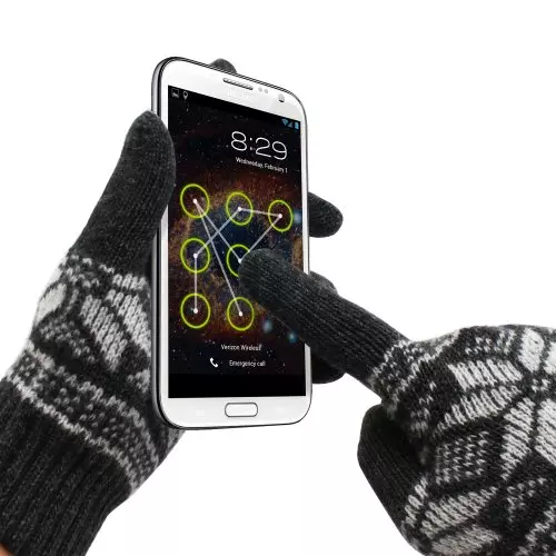 Сензорне рукавице (68 фотографија): Шта је и за које су им потребне, како раде рукавице за телефонске екране 15208_49