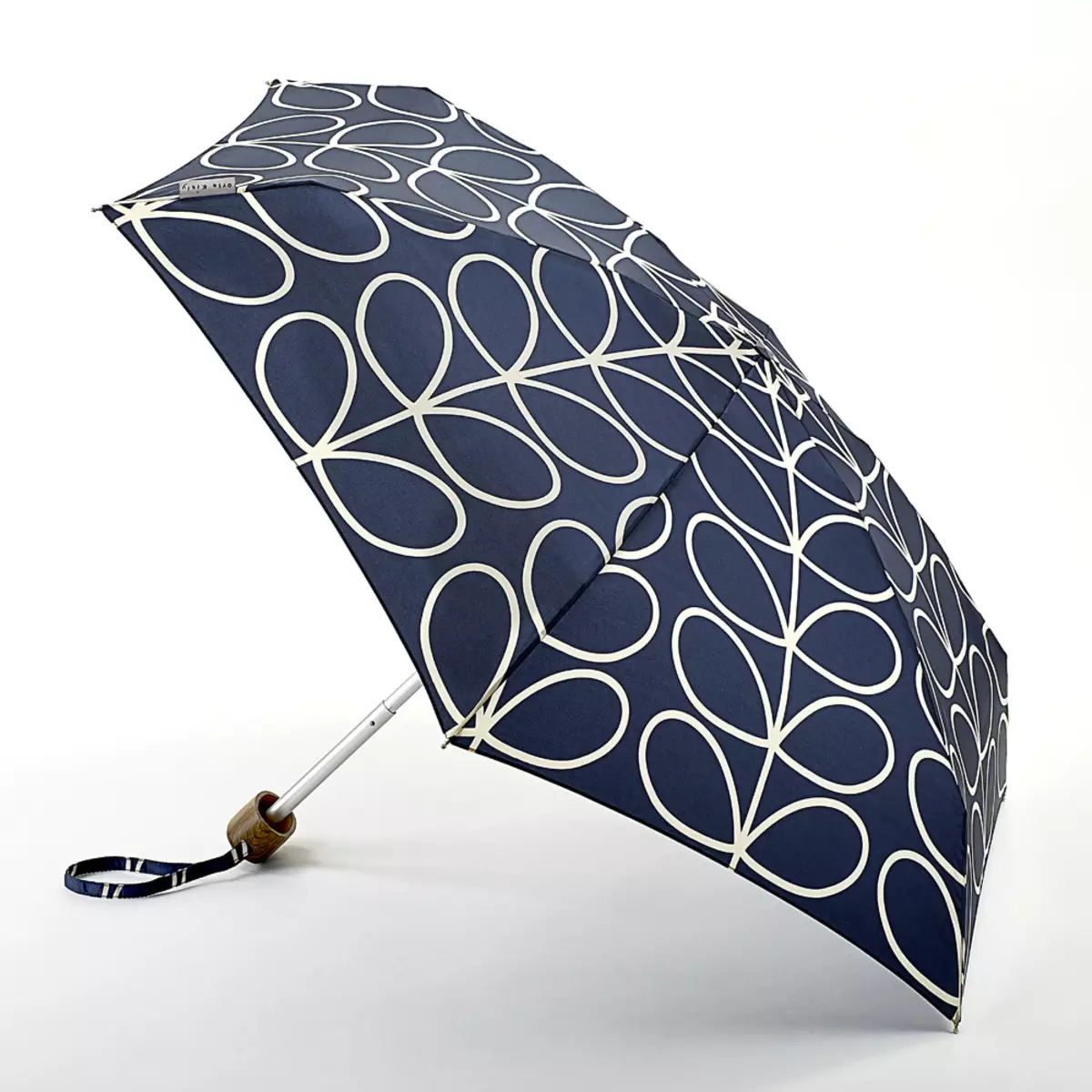 Fulton Umbrellas (53 duab): Cov qauv ntawm cov qauv thiab kev txheeb xyuas hais txog Umbrellas 15229_5