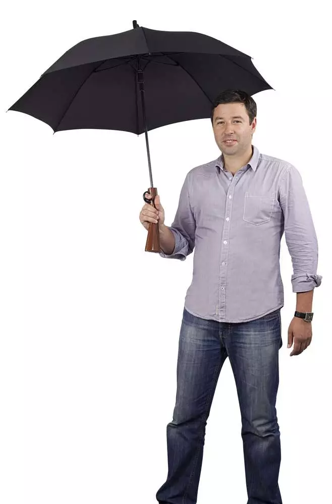 Мужчины зонтики