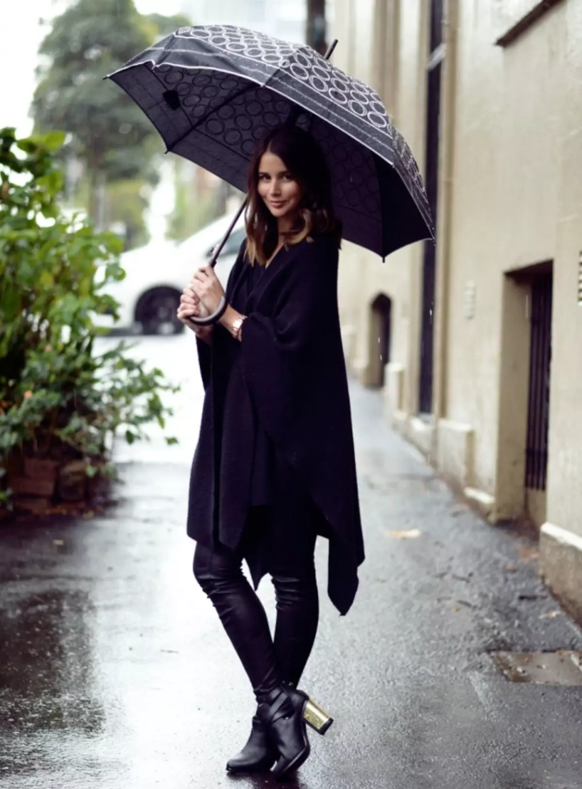 Umbrella Cane (67 fotografij): Črni modeli z logotipom in rezilom 15237_2