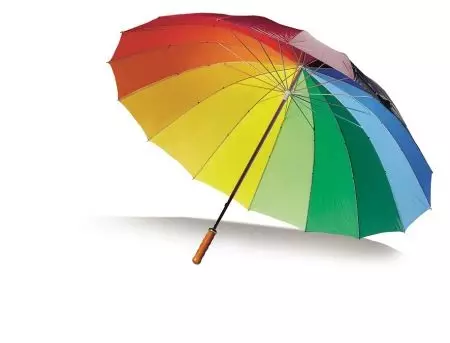 Ĉielarko ombrelojn (50 fotoj): Multkolora bastonon kaj ŝanĝante koloron faldebla ombrelo-ĉielarko 15239_16