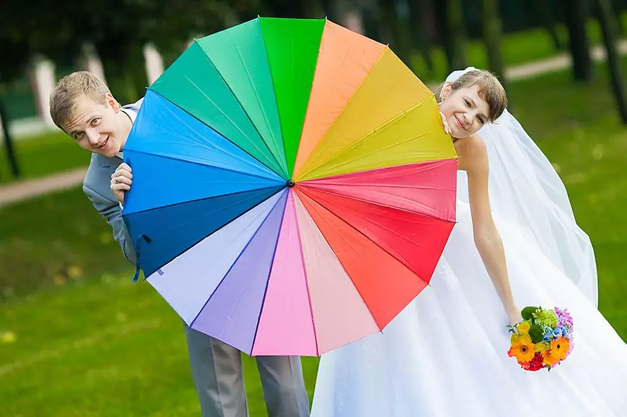 Rainbow regnhlífar (50 myndir): Multicolored Cane og Breyting Litur Folding Umbrella-Rainbow 15239_29