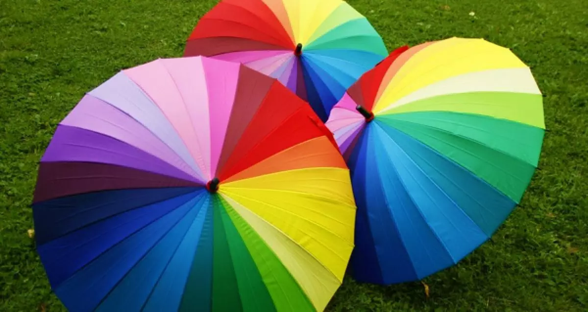 Payung Pelangi (50 foto): tebu multik lan ngganti payung lempitan warna 15239_34