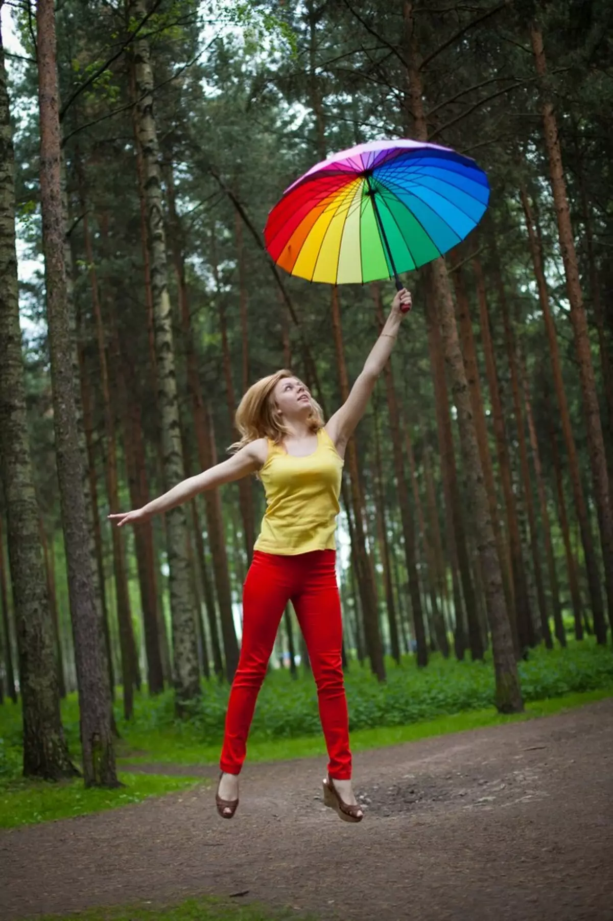 Rainbow regnhlífar (50 myndir): Multicolored Cane og Breyting Litur Folding Umbrella-Rainbow 15239_44