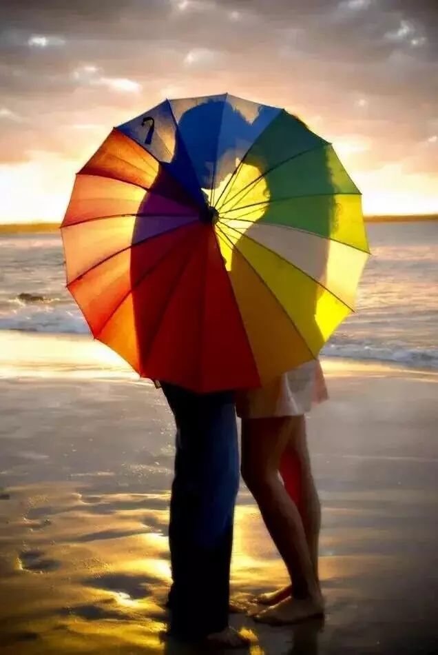Rainbow regnhlífar (50 myndir): Multicolored Cane og Breyting Litur Folding Umbrella-Rainbow 15239_45