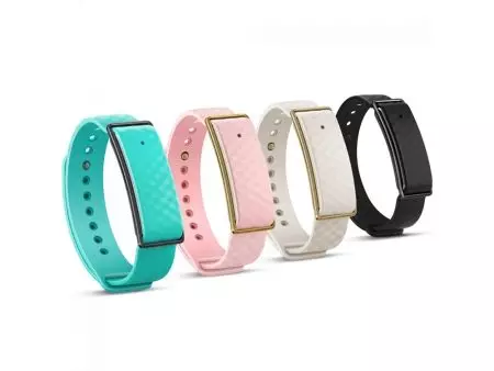 Fitness Bracelet Huawei (22 сурет): ақылды модельдер A1 және B0 кофесі, қара, қара, сонымен қатар S TalkBant B2, спорттық білезіктердің пікірлері 15259_4