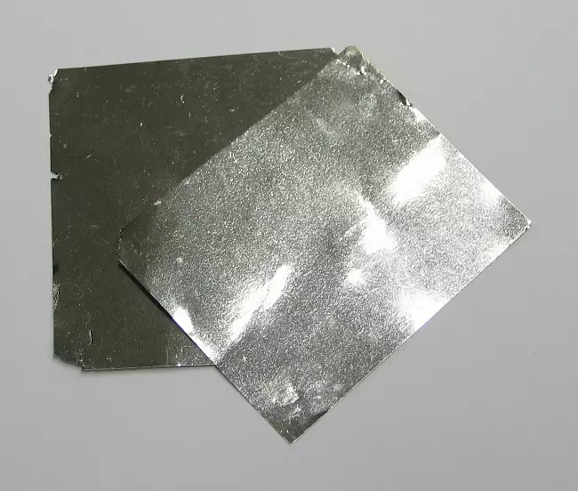 Iridium (31 nuotraukos): Kas yra šis metalas? Medicinos elemento, savybių ir taikymo tirpimo tankis ir temperatūra 15283_9