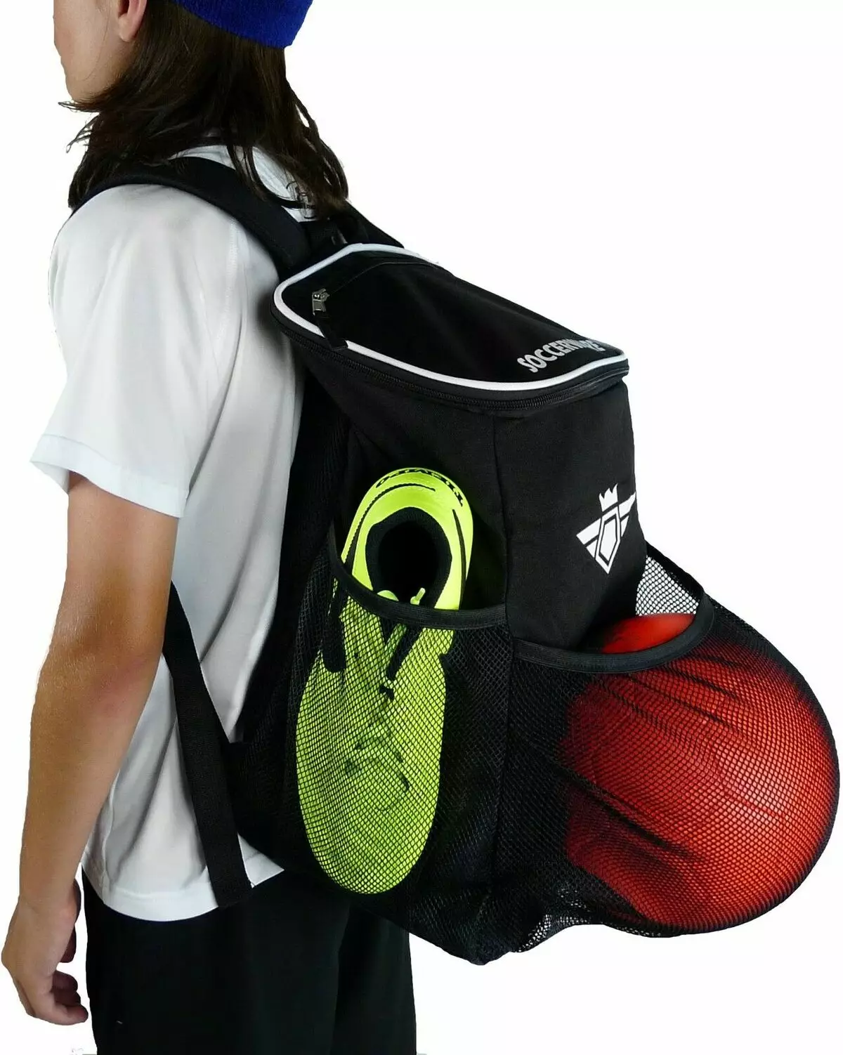 Mochilas esportivas: fêmeas e homens, pequenas e grandes mochilas para esportes, os melhores modelos de forma e com um compartimento de sapato 15338_23