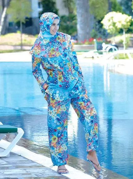 Muslim Swimsuit (50 kuvaa): Burkini mallit muslimeille, suljettu, kuten sitä kutsutaan 1533_29