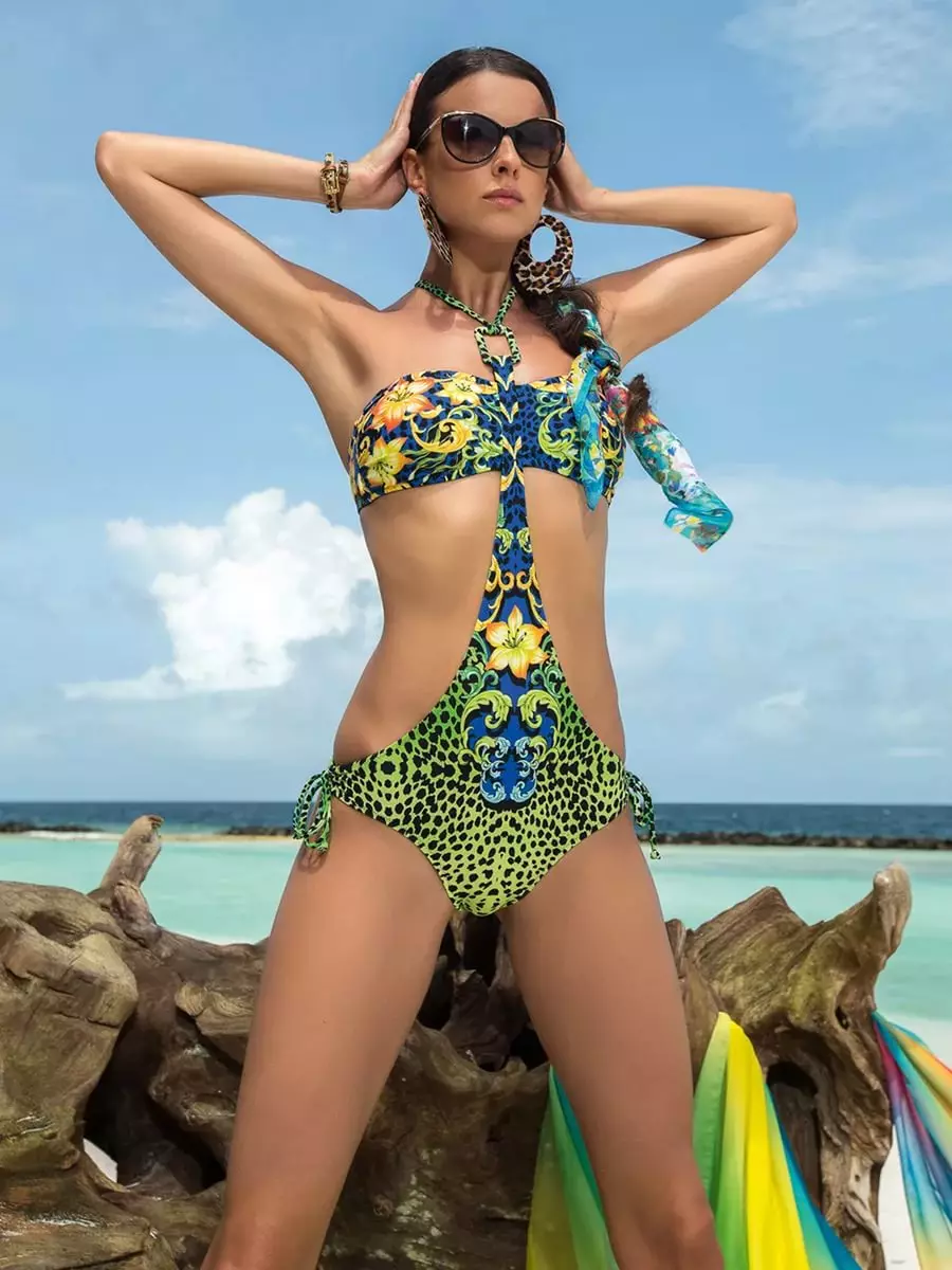 Charmante Swimsuits (48 foto): Model Fusion Wanita 2021 1534_27