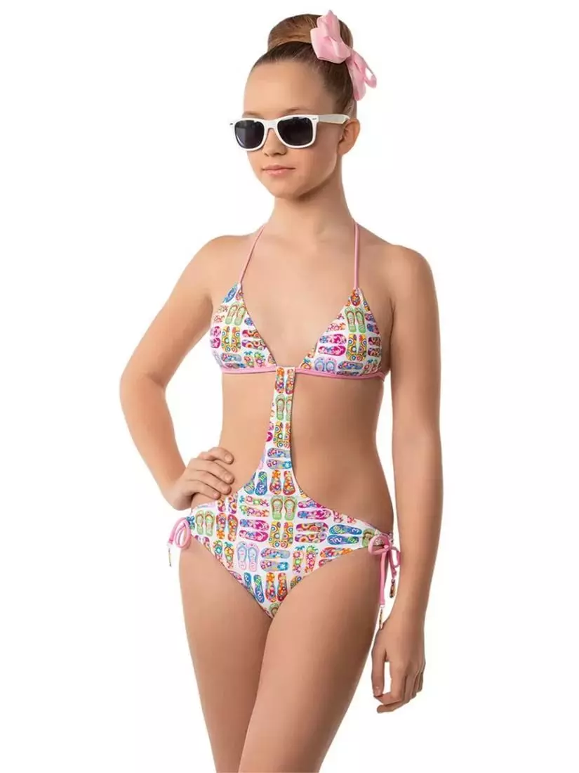 CharmaNe Swimsuits (48 mafoto): Vakadzi Fusion Models 2021 1534_34