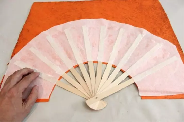 Japonski ventilator: okrogel beative in druge navijače na Japonskem. Kako narediti roke ventilator v japonskem slogu? 15371_40