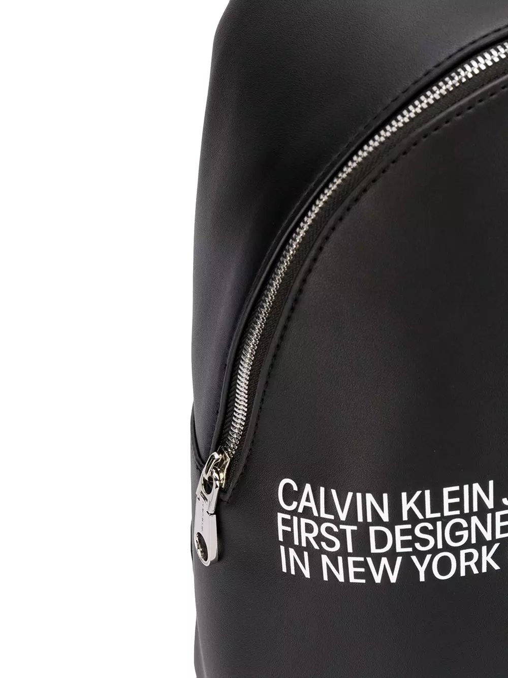 Calvin Klein ကျောပိုးအိတ်များ - အနက်ရောင်အမျိုးသမီး, သားရေနီ, အဖြူရောင်, အဖြူရောင်, အဝါရောင်နှင့်အခြားအရောင်များအိတ်များ - ကျောပိုးအိတ်များနှင့် 15401_19